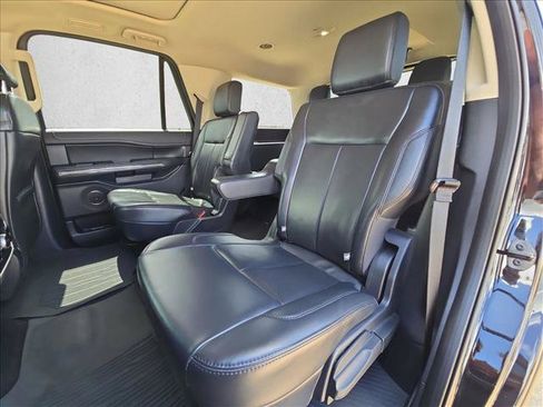 Certified 2023 Ford Expedition XLT RWD image 19