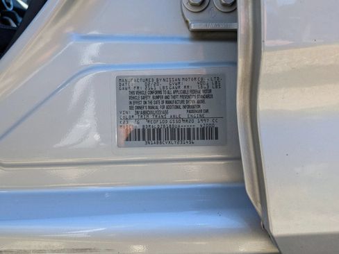 Used 2020 Nissan Sentra SV FWD image 32