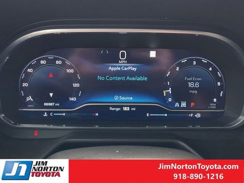 Used 2022 Chevrolet Tahoe LT w/ Luxury Package AWD/4WD image 17
