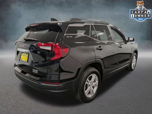 Used 2023 GMC Terrain SLE w/ Driver Convenience Package AWD/4WD image 4