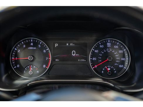 Used 2023 Kia Forte LXS w/ LXS Technology Package FWD image 11