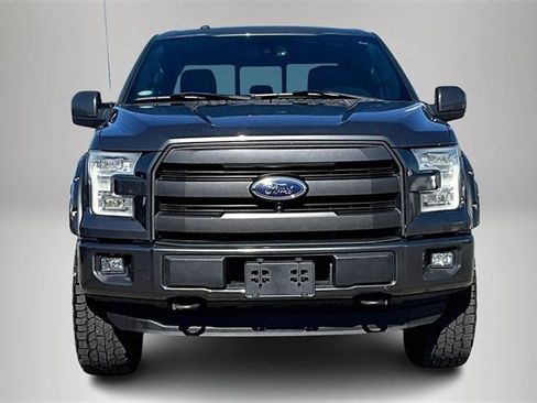 Used 2016 Ford F150 Lariat w/ Equipment Group 502A Luxury image 3
