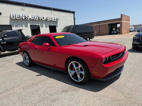 Used 2012 Dodge Challenger R/T Plus RWD image 6