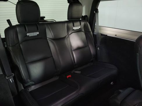 Used 2021 Jeep Wrangler Sport image 16