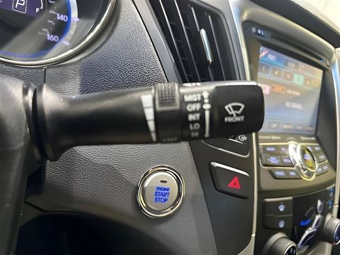 Used 2013 Hyundai Sonata SE w/ Navigation & Sunroof Pkg FWD image 17