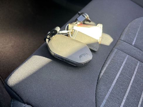 Used 2025 Kia K5 LXS image 21