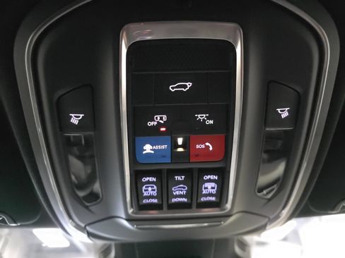 New 2026 Jeep Cherokee Limited AWD/4WD image 29