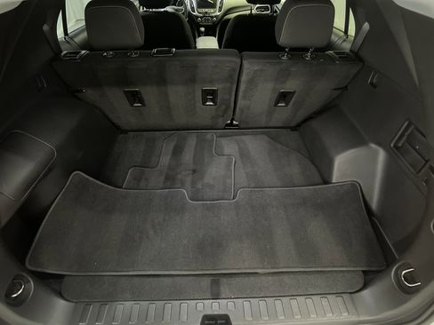Used 2023 Chevrolet Equinox LT AWD/4WD image 14