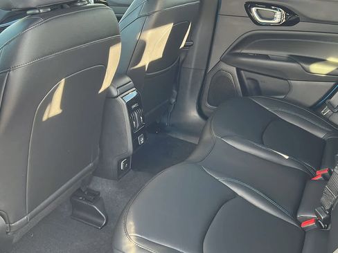 New 2026 Jeep Compass Limited image 24