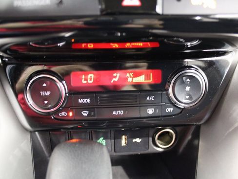 Used 2020 Mitsubishi Eclipse Cross ES image 19