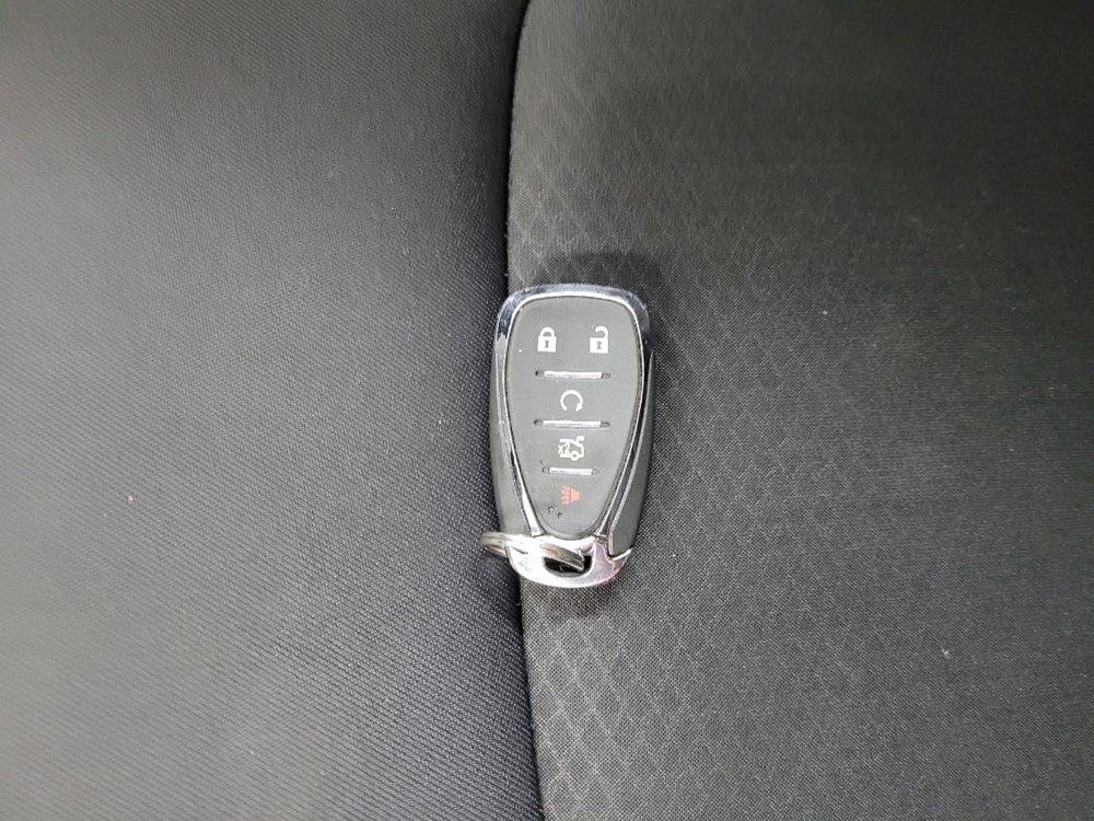 Used 2023 Chevrolet Malibu LT FWD image 32