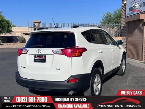 Used 2014 Toyota RAV4 XLE FWD image 3