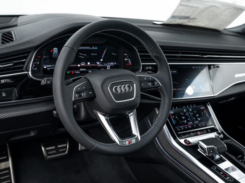 New 2026 Audi SQ7 Prestige AWD/4WD image 10