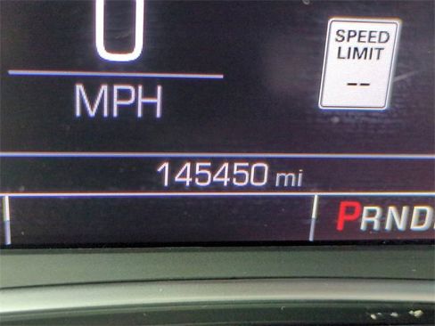 Used 2018 Chevrolet Traverse LT image 27