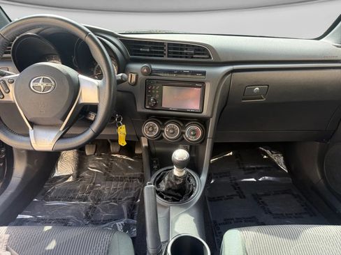 Used 2012 Scion tC FWD image 12