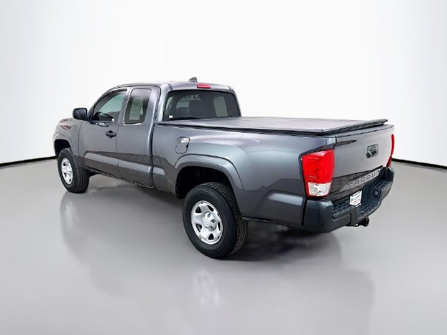 Used 2022 Toyota Tacoma SR RWD image 5