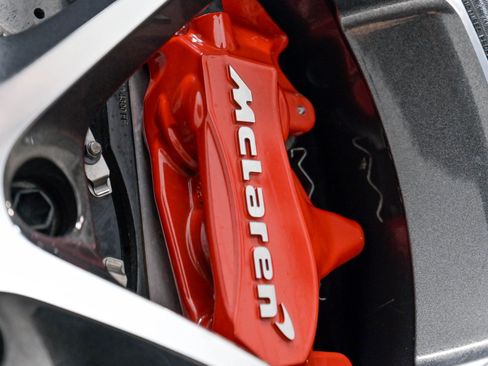 Used 2019 McLaren 600LT RWD image 20