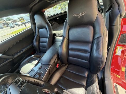 Used 2009 Chevrolet Corvette Coupe w/ Preferred Equipment Group RWD image 14