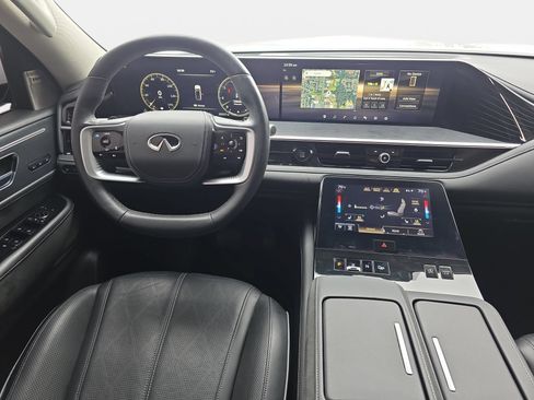 Certified 2025 INFINITI QX80 Sensory AWD/4WD image 9