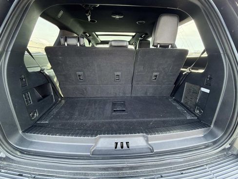 Used 2021 Ford Expedition XLT image 14
