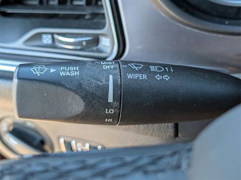 Used 2021 Dodge Challenger SXT image 23