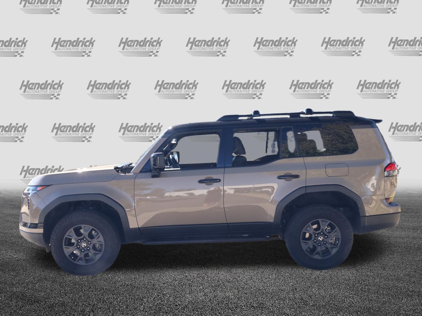 Certified 2025 Lexus GX 550 AWD/4WD image 6