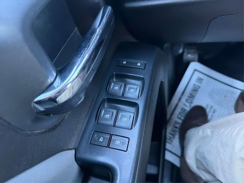 Used 2017 Chevrolet Silverado 2500 W/T image 44