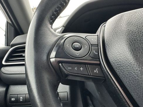 Used 2023 Toyota Camry XSE image 21