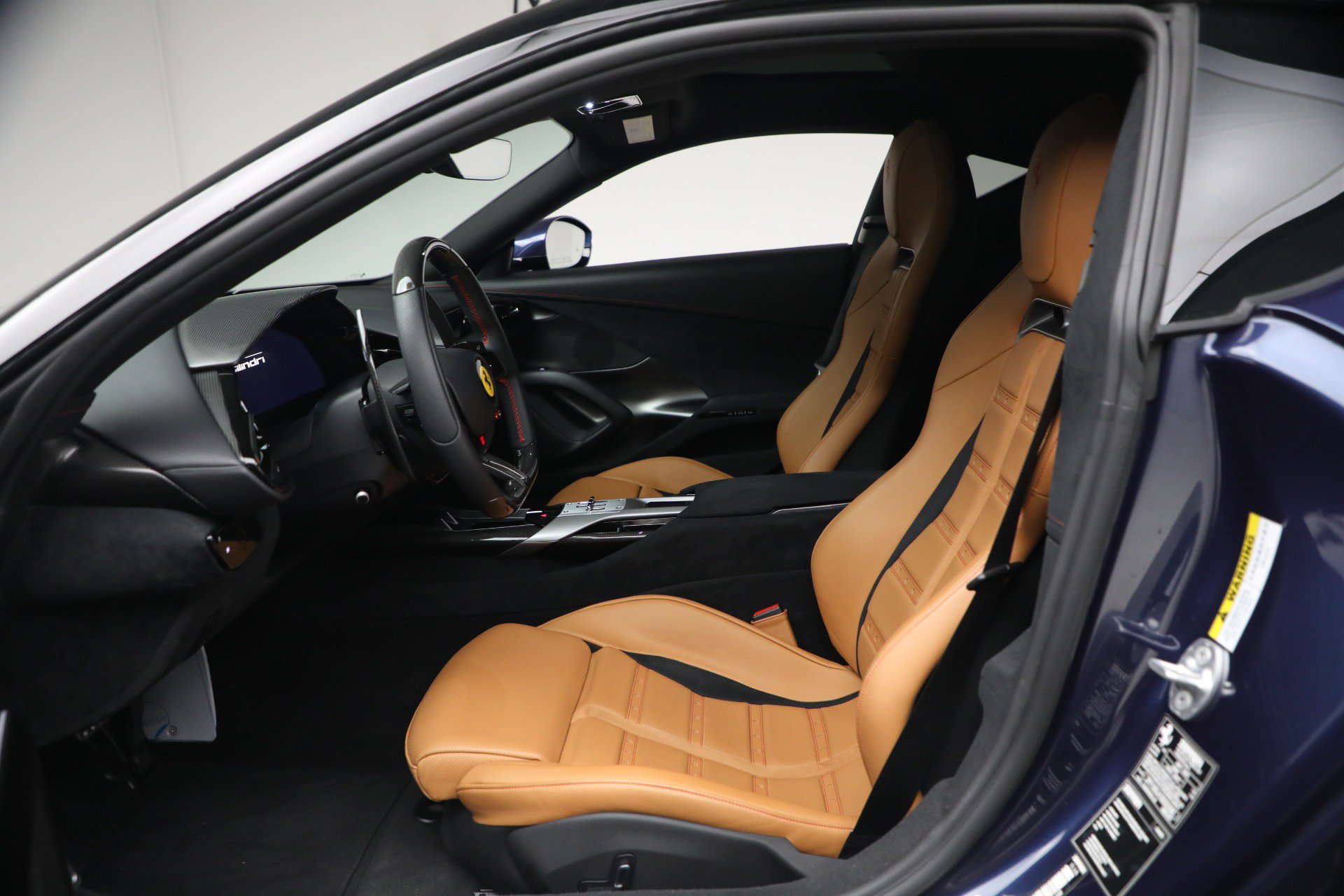 Certified 2025 Ferrari 12Cilindri RWD image 13