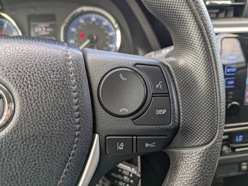 Used 2019 Toyota Corolla LE image 24