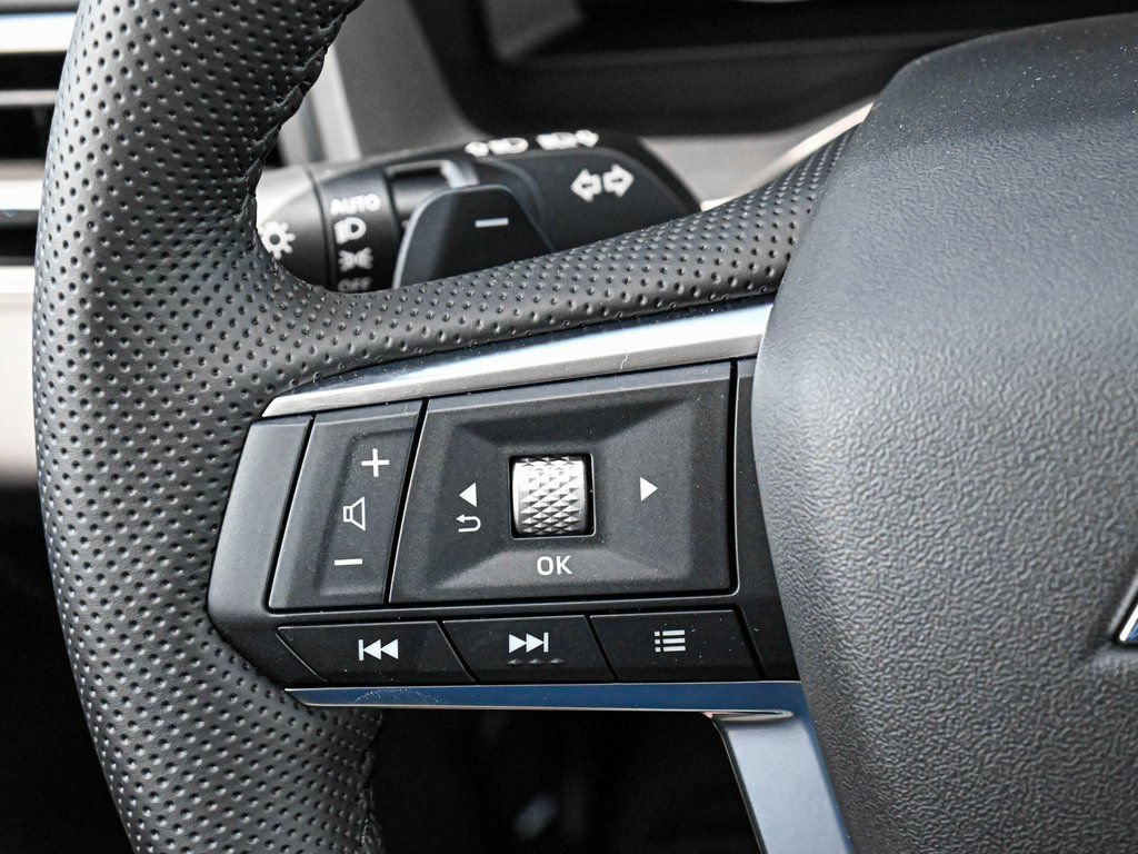 Used 2024 Mitsubishi Outlander SE AWD/4WD image 30
