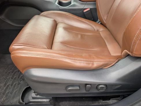 Used 2020 Subaru Outback Touring XT AWD/4WD image 17