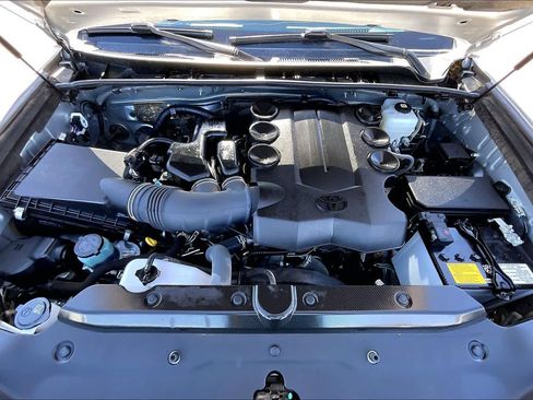 Used 2023 Toyota 4Runner TRD Off-Road image 33