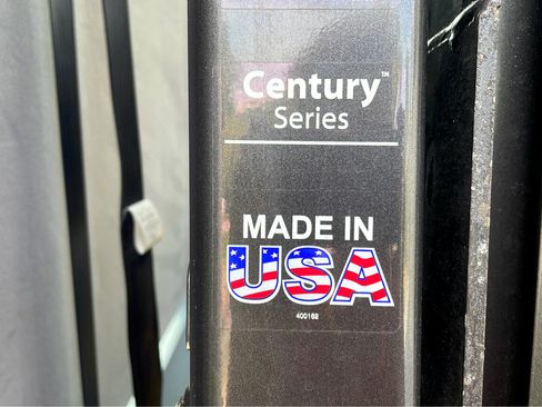 Used 2015 Chevrolet Express 3500 w/ Shuttle Bus Package image 37