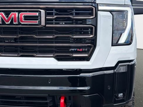 New 2026 GMC Sierra 2500 AT4X AWD/4WD image 9