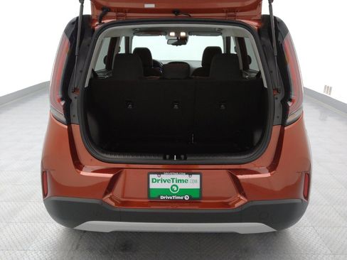 Used 2023 Kia Soul S image 29