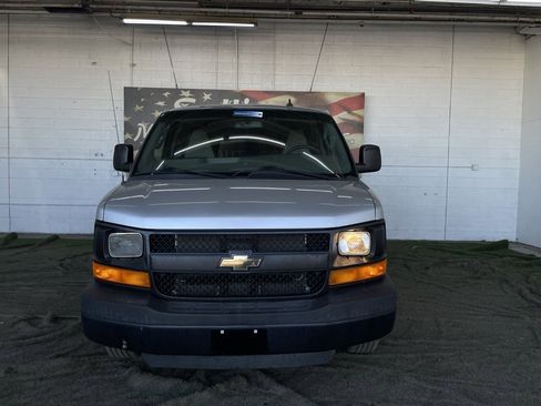 Used 2016 Chevrolet Express 2500 LS image 8