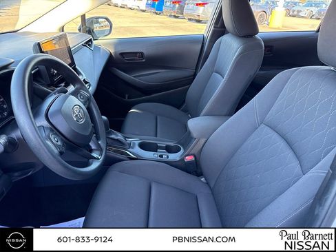 Used 2024 Toyota Corolla LE image 19