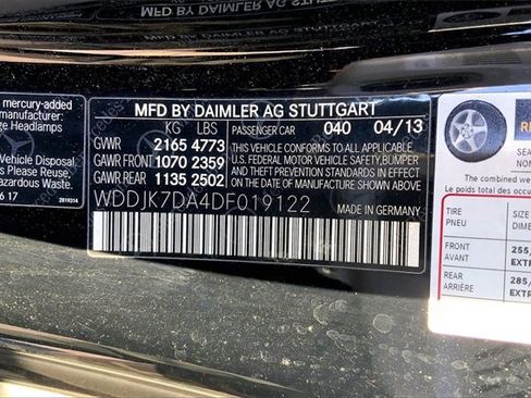 Used 2013 Mercedes-Benz SL 550 image 4