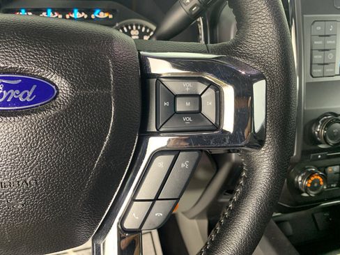 Used 2016 Ford F150 XLT w/ Equipment Group 301A Mid RWD image 18