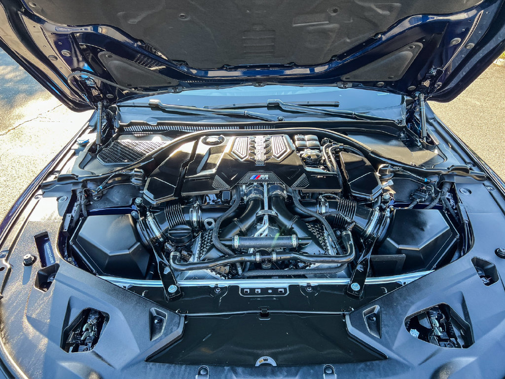 Certified 2025 BMW M8 Competition w/ M Carbon Exterior Package AWD/4WD image 23