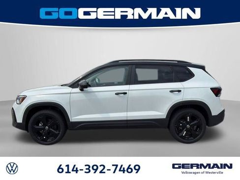 New 2026 Volkswagen Taos SE AWD/4WD image 11
