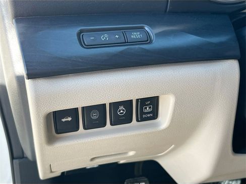 Used 2023 Nissan Maxima Platinum w/ Sport Mat Group image 10