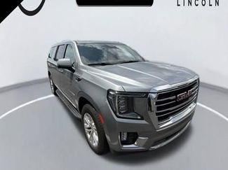 Used 2024 GMC Yukon XL SLT w/ SLT Luxury Package AWD/4WD video 1