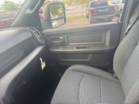 New 2026 RAM 2500 Tradesman image 30