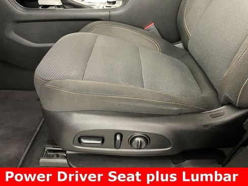 Certified 2018 Chevrolet Traverse LT image 7