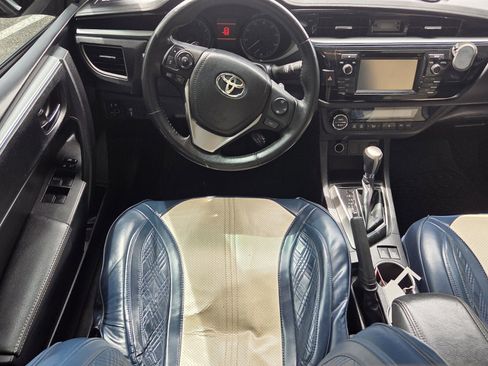 Used 2015 Toyota Corolla S FWD image 5