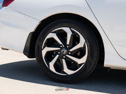 Used 2017 Honda Accord EX-L image 11