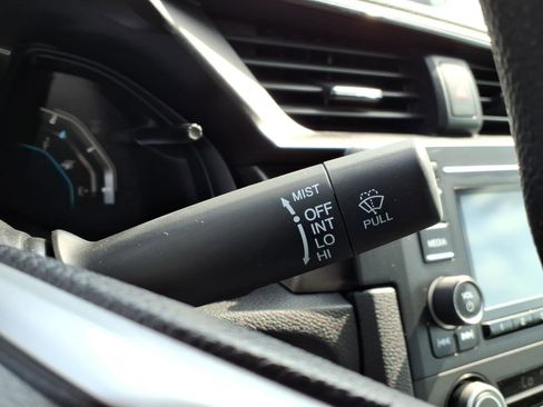 Used 2019 Honda Civic LX image 28