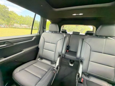 New 2026 GMC Acadia Elevation w/ Elevation Premium Package FWD image 36